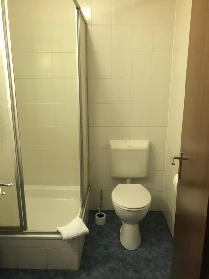 Hotel Kaufmann Rommerskirchen Eksteriør bilde